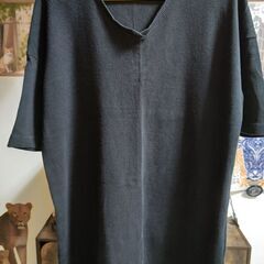 〖無料〗美品：黒色シンプルワンピースⓂ
