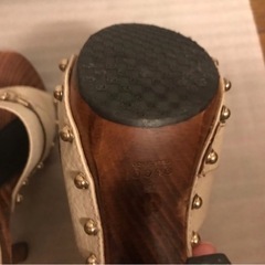 美品☆GUCCI・グッチ・サンダル・白（本革）×ウッド・グッチマーク・21.5㎝の画像