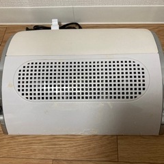 【ネイル用品】お急ぎください　集塵機付きアームレスト