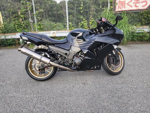 ZZR1400 フルカスタム (鈴木淳司) 横浜のカワサキの中古あげます