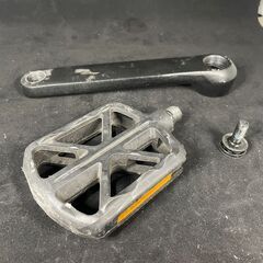 Honbike右ペダルとクランクアーム