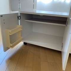 天板折り畳みテーブルの画像