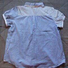 デザインブラウスの画像