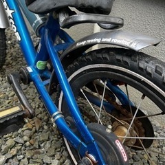 お取引中　あげます！子供用自転車　前輪パンク中　使用感やサビ等ありの画像