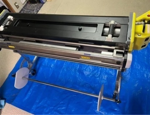 極東　クロス用糊付け機