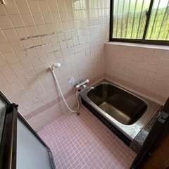 【家賃１ヶ月無料】家賃40,000円シャッター３枚ガレージ付き戸建て − 岐阜県
