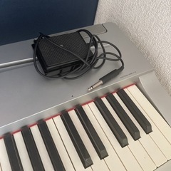 YAMAHA 電子ピアノ　P-70の画像