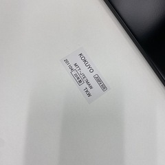 【期間限定お値引き！】コクヨ　丸テーブルの画像