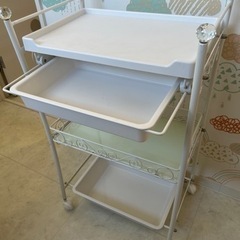 ワゴン 収納の画像