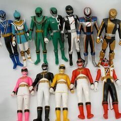 特撮 フィギュア 35体セット いろいろ まとめて 戦隊 仮面ライダー ウルトラマン 怪獣 ヒーロー他 ☆ PayPay(ペイペイ)決済可能 ☆ 札幌市 豊平区 平岸の画像