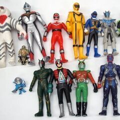 特撮 フィギュア 35体セット いろいろ まとめて 戦隊 仮面ライダー ウルトラマン 怪獣 ヒーロー他 ☆ PayPay(ペイペイ)決済可能 ☆ 札幌市 豊平区 平岸の画像