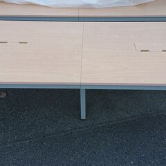 🔴山口市、210×90cm￥12000/台🔴2台あり🔴6～8人会...