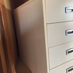 押し入れタンスの画像