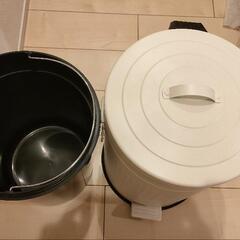 【本日17時まで。差し上げます】ペダルペールソフトクローズ 5L&20L(アイボリー)の画像