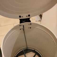 【本日17時まで。差し上げます】ペダルペールソフトクローズ 5L&20L(アイボリー)の画像