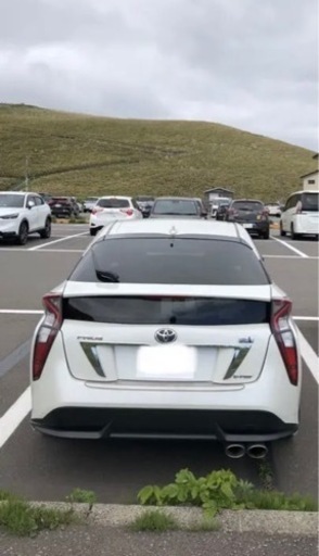 ロッソモデロ　社外マフラー　プリウス50