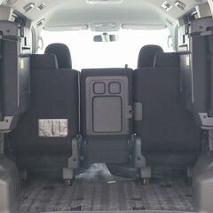 【走行中の車内が静かで荷物もたくさん載せられる！！】　乗り心地にこだわった性能もたくさんあるので安心できます。の画像