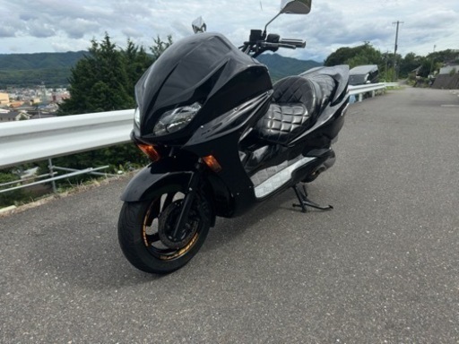 ホンダ　フォルツァ250Z エアロとオーディオ付き