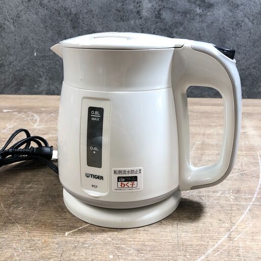 9/19終 TIGER タイガー 電気ケトル PCF-G080 0.8L 2018年製 ホワイト 白 菊倉NS