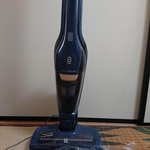 掃除機 Electrolux  ERGO RAPIDO