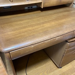 (9/18まで)学習机をお譲りしますの画像