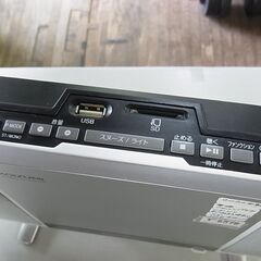 開店セール中につき、通常特価6,578円より20%引きの5,262円!　KOIZUMI コイズミ　ステレオCDシステム　SDB-4342　ホワイト　2020年製　CDコンポ　USB　SDカード　の画像