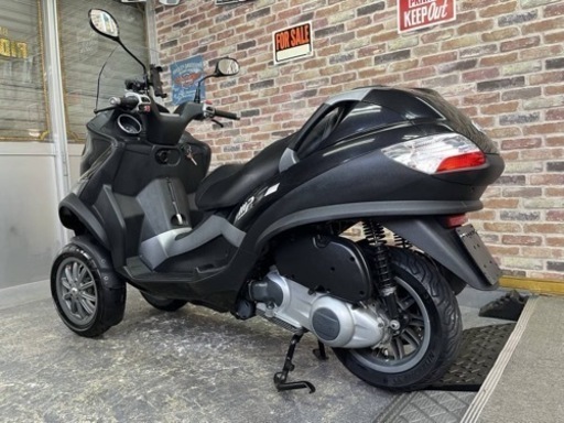 【極上美車絶好調♪希少超低走行♪ETC等装備満載！正真正銘普通免許仕様！PIAGGIO ピアジオ MP3 250RL  動画  検）ジレラ フォコ トライク