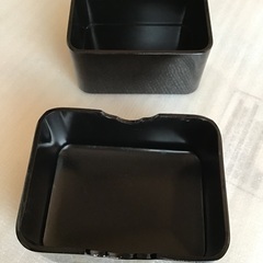 アンティークな小箱の画像