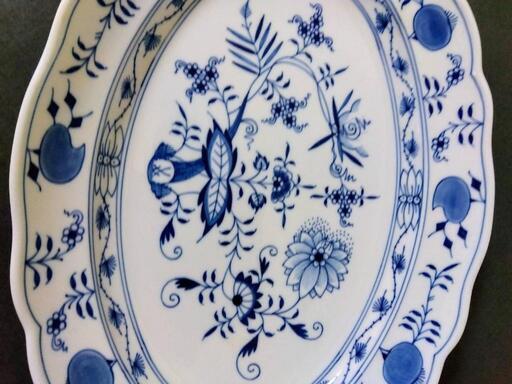 マイセン（Meissen）、ブルーオニオン
、楕円皿、素人採寸ですが縦:約25cm✕横:約36cm✕高さ:約5cm　