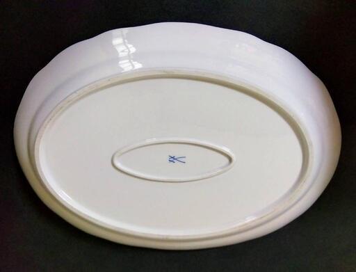 マイセン（Meissen）、ブルーオニオン
、楕円皿、素人採寸ですが縦:約25cm✕横:約36cm✕高さ:約5cm　
