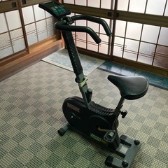 お話し中　エアロバイク　ジャンク品