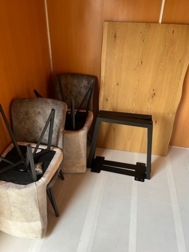 ファミリー用食卓テーブル(分解状態)