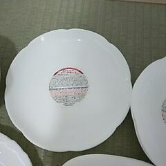 【新品】山崎パン 白いお皿類の画像