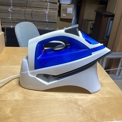 格安　アイロン　アイリス　2019年製　動作OK　A-2