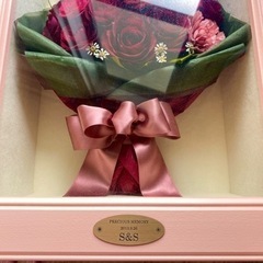【元値約6万】薔薇　プリザーブドフラワー　花束　花瓶　インテリア　雑貨の画像
