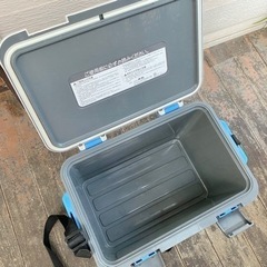 【500円】クーラーボックス①小 （伸和 16ℓ）の画像