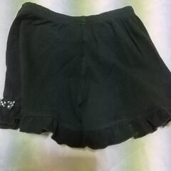 1枚 200円 130センチ　女　カットソー　  120センチ　ショートパンツの画像