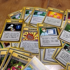 ポケモンカード　トレーナーカードの画像