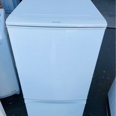 福岡市内配送無料 保証付き シャープ SHARP SJ-D14C-W [小型 冷蔵庫
