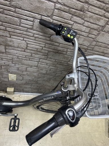 東京23区配達無料　新基準　ブリヂストン　アシスタ　8.7Ah リチウム 電動自転車 中古 1709