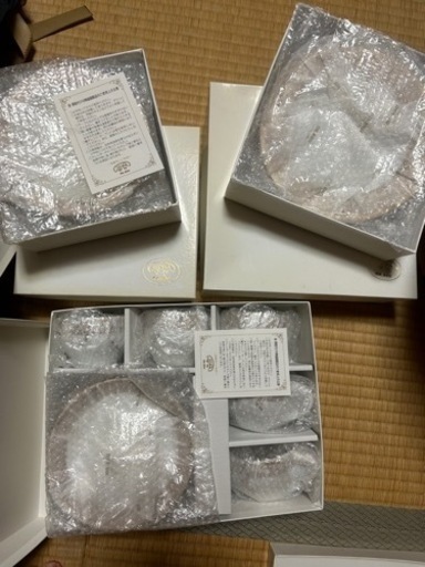 【新品】ミスターボス　ドンチーべジュ　お皿5セット