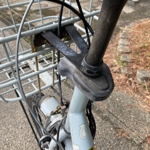 バッテリーほぼ新品‼️ブリヂストン　電動自転車ビッケ  リアチャイルドシート付き