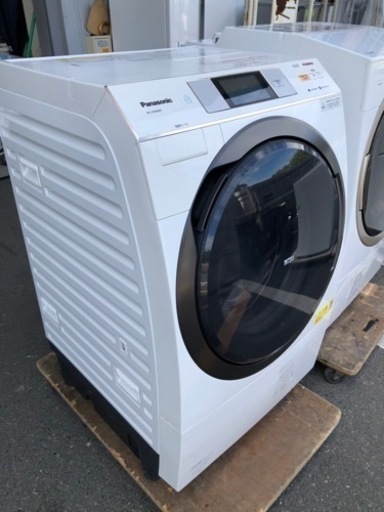 福岡市内配送設置無料　保証付き　NA-VX9600R-W ドラム式洗濯乾燥機 クリスタルホワイト [洗濯10.0kg /乾燥6.0kg /ヒートポンプ乾燥 /右開き]