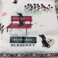 新品・未使用　BURBERRY バーバリー ハンカチ　ブランドシール付き　ハンカチ　女性用の画像