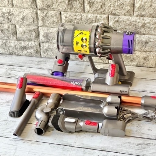 Dyson cyclone v10 fluffy ハンディクリーナー