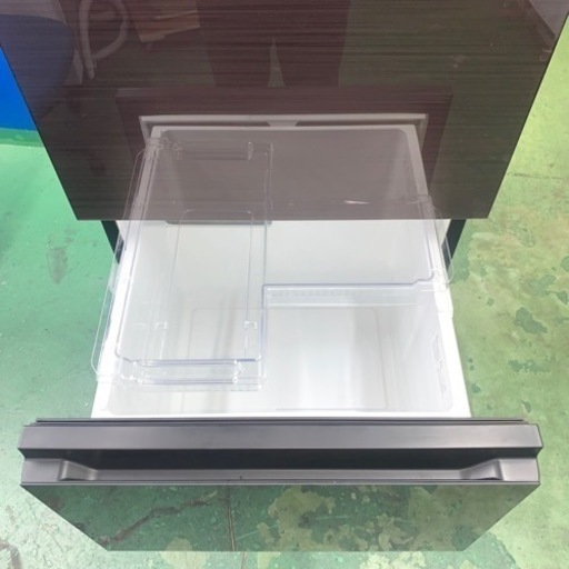 ⭐️Hisense⭐️冷凍冷蔵庫　2018年 282L 美品　大阪市近郊配送無料