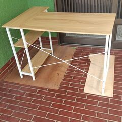 パソコンデスク　L型　1100X700、500ｍｍ　高さ730ｍｍ　の画像