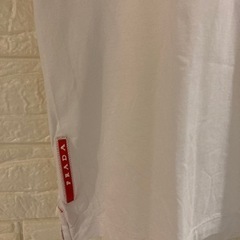 正規品 PRADA プラダ ホワイト Tシャツ Lサイズの画像