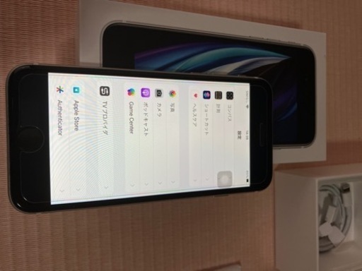 【美品】iPhone SE 第2世代 64G ホワイト　SIMフリー