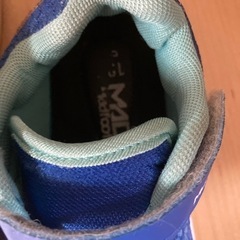 子供靴18センチの画像